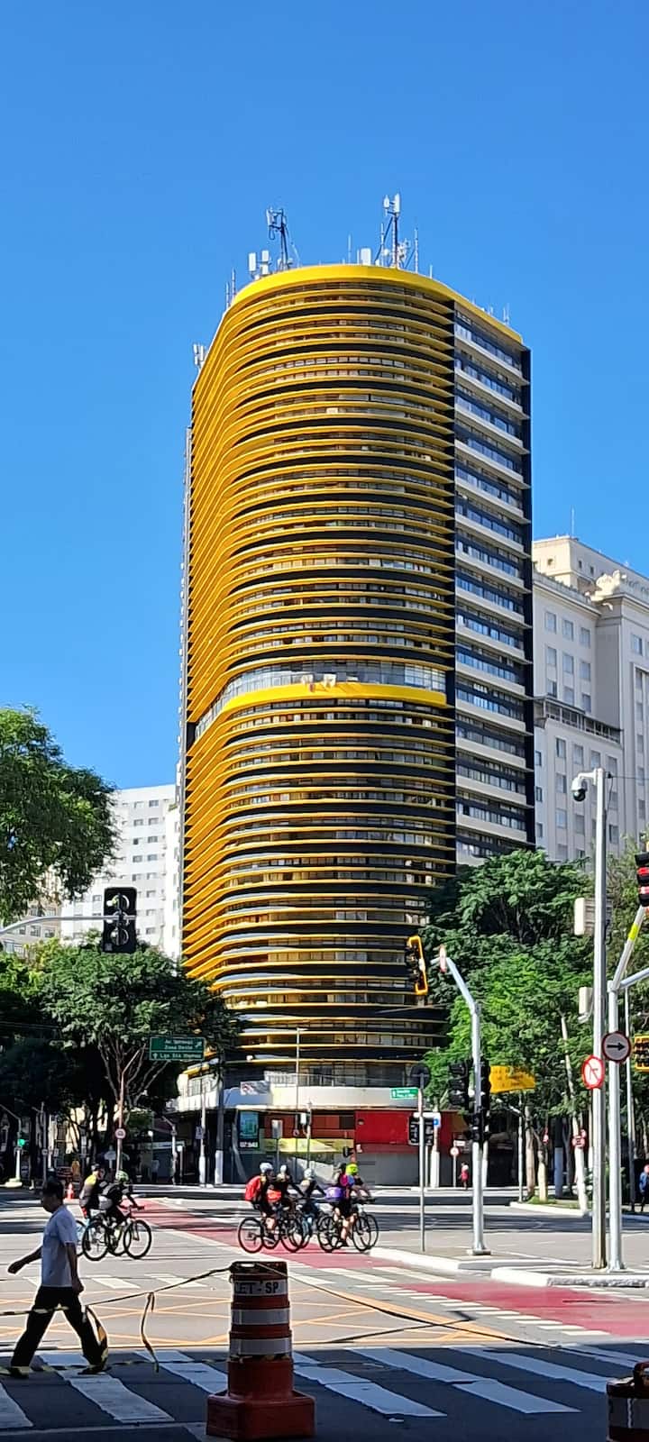 Geta Montreal - Apartments for Rent in São Paulo, São Paulo, Brazil - Airbnb, image size:720x1600