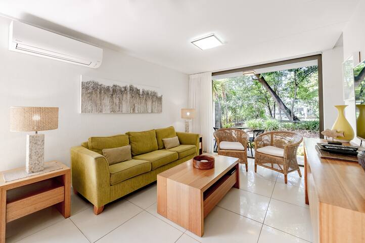 Villa Kananda Beside Hastings St Main Beach