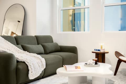 Popular Airbnb listing: Milan | Peaceful Luxury 1BR/1BA in Irvine