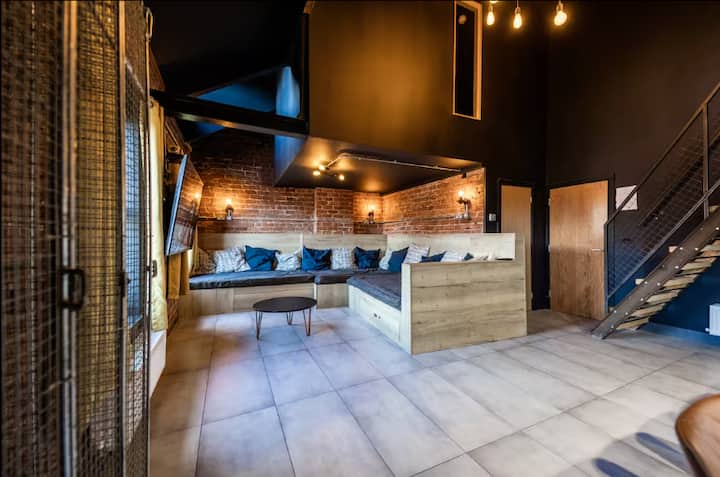 The Luxury Abingdon Apartments Sleeping 31 Guests - Blackpool