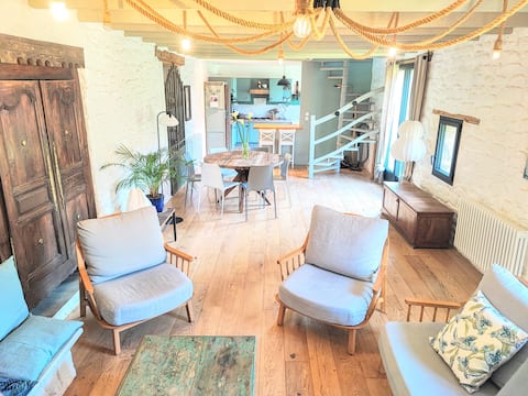 Charming independant house 40mt from the ocean