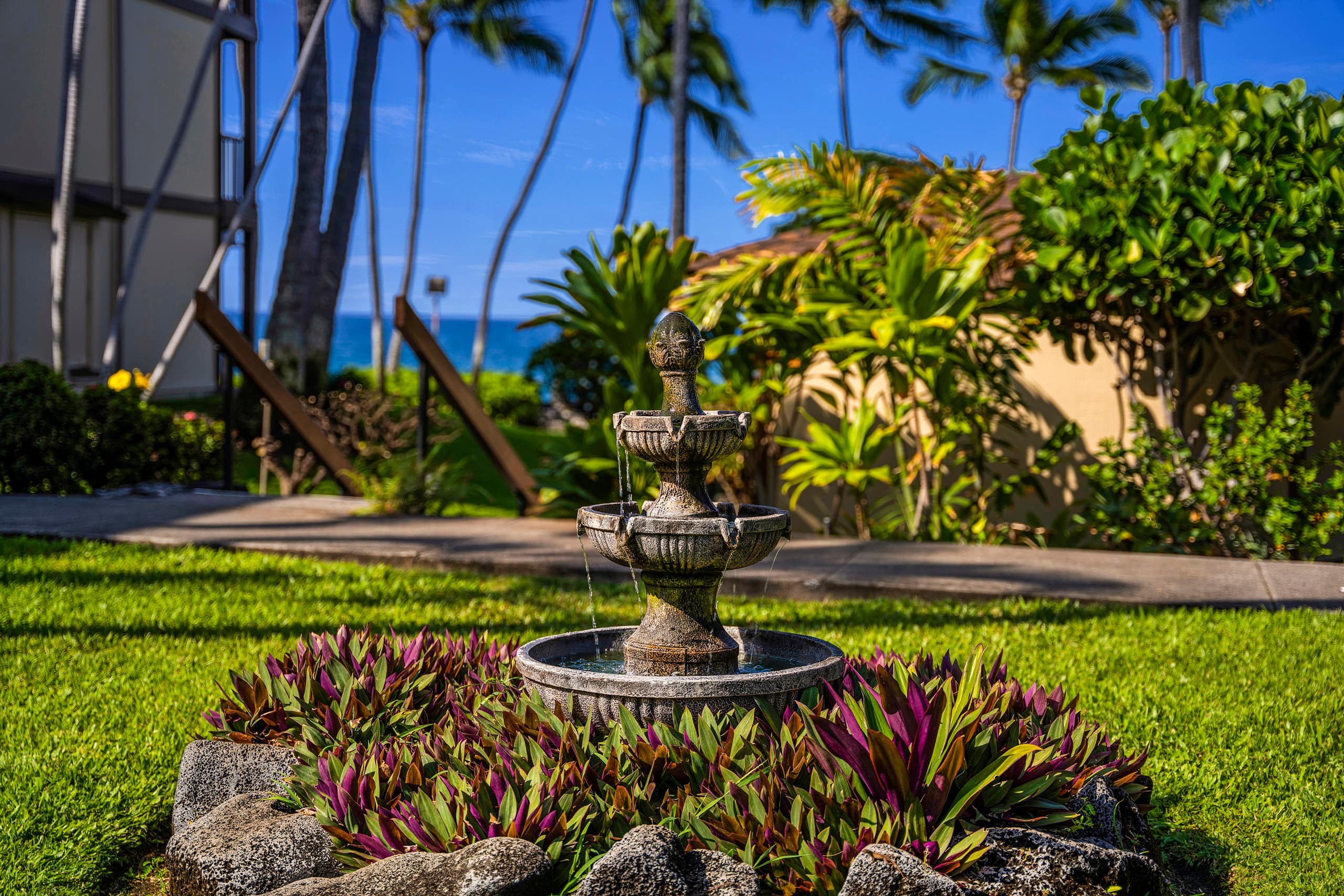 Coastal Elegance Kona Isle. Level Entry. Wi-Fi. - Image 16