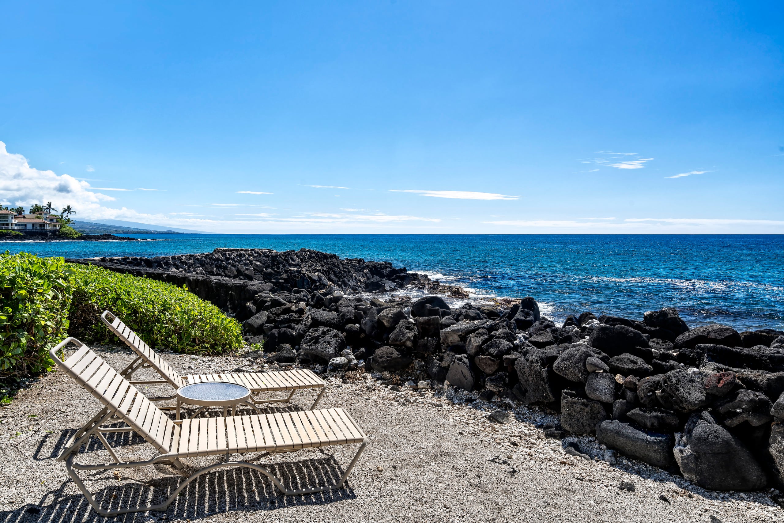 Coastal Elegance Kona Isle. Level Entry. Wi-Fi. - Image 29