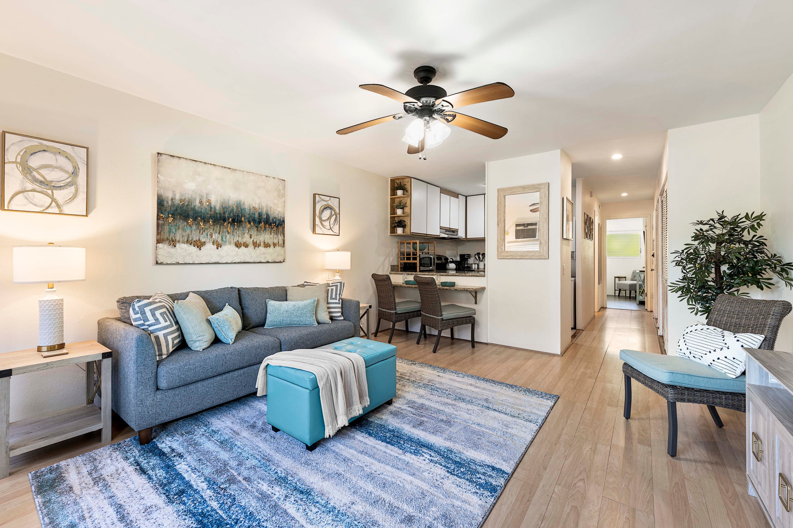 Coastal Elegance Kona Isle. Level Entry. Wi-Fi. - Image 2