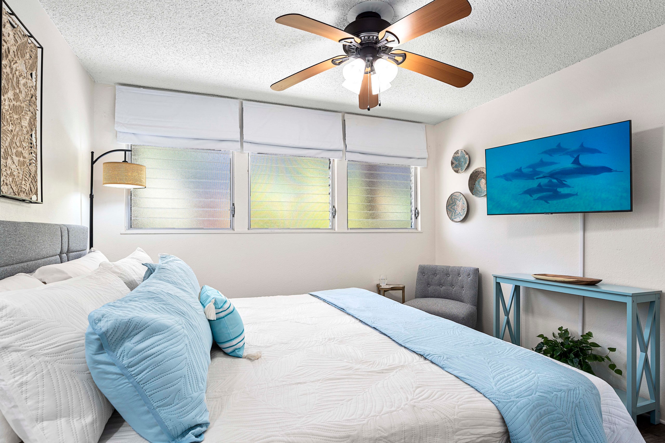 Coastal Elegance Kona Isle. Level Entry. Wi-Fi. - Image 13