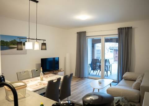Top Airbnb: Leni vacation apartment by the swimming lake / North Sea, camping in Friesland