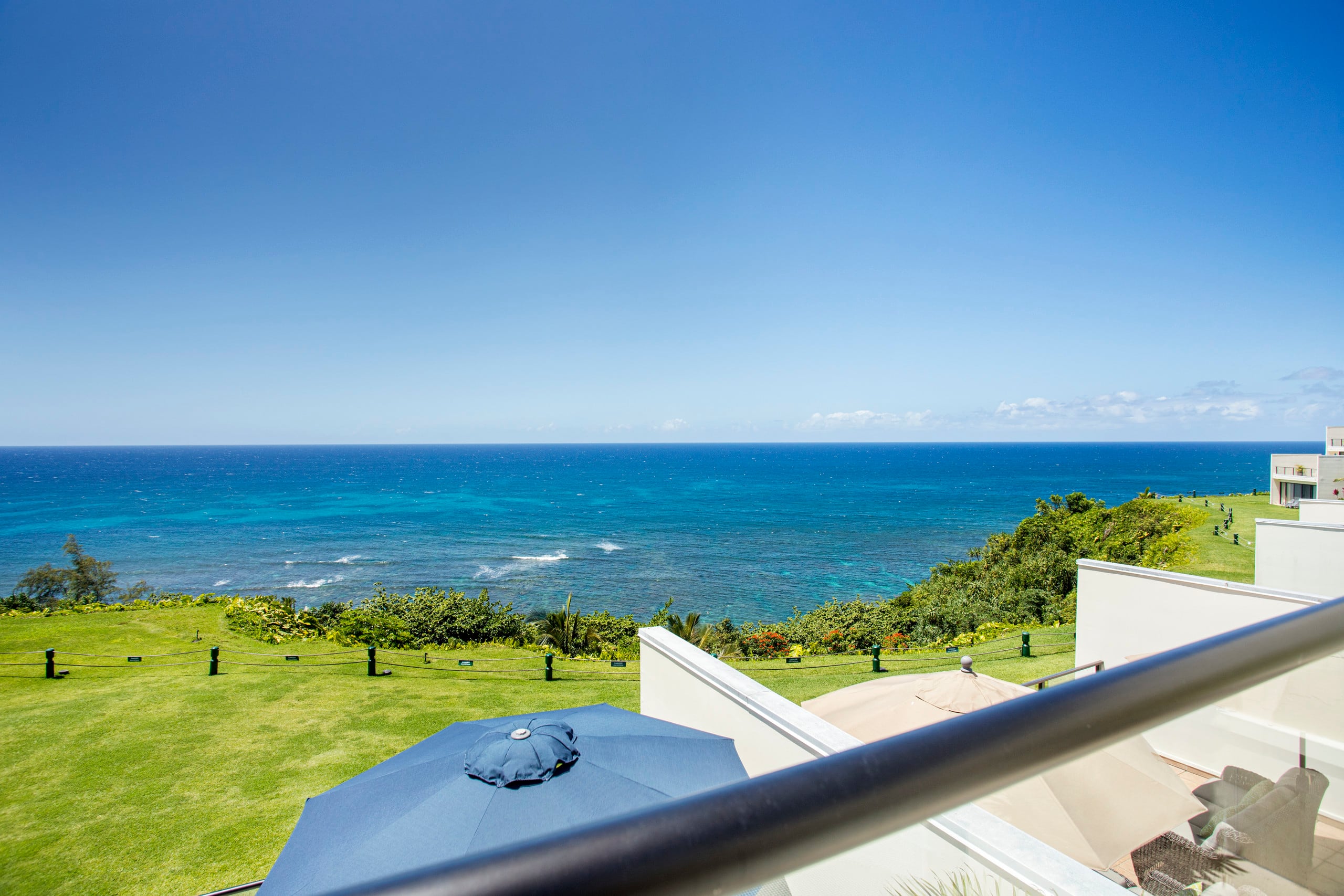Luxury Oceanfront Condo includes 1 Hotel Amenities - Image 40