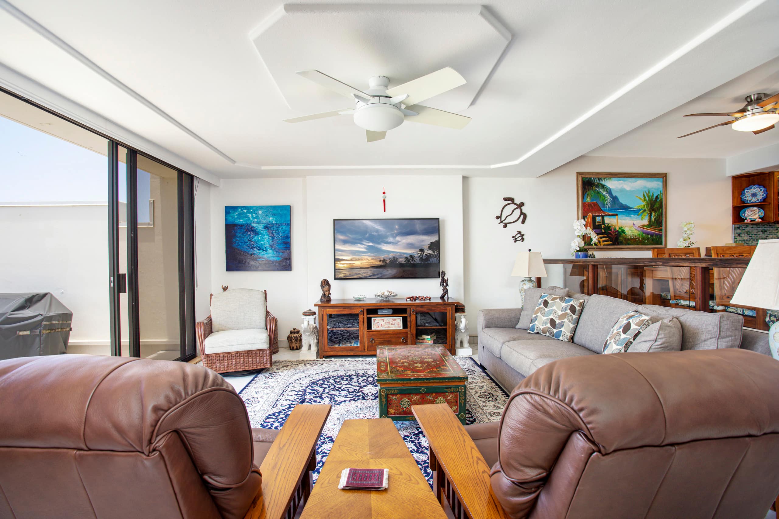 Luxury Oceanfront Condo includes 1 Hotel Amenities - Image 13