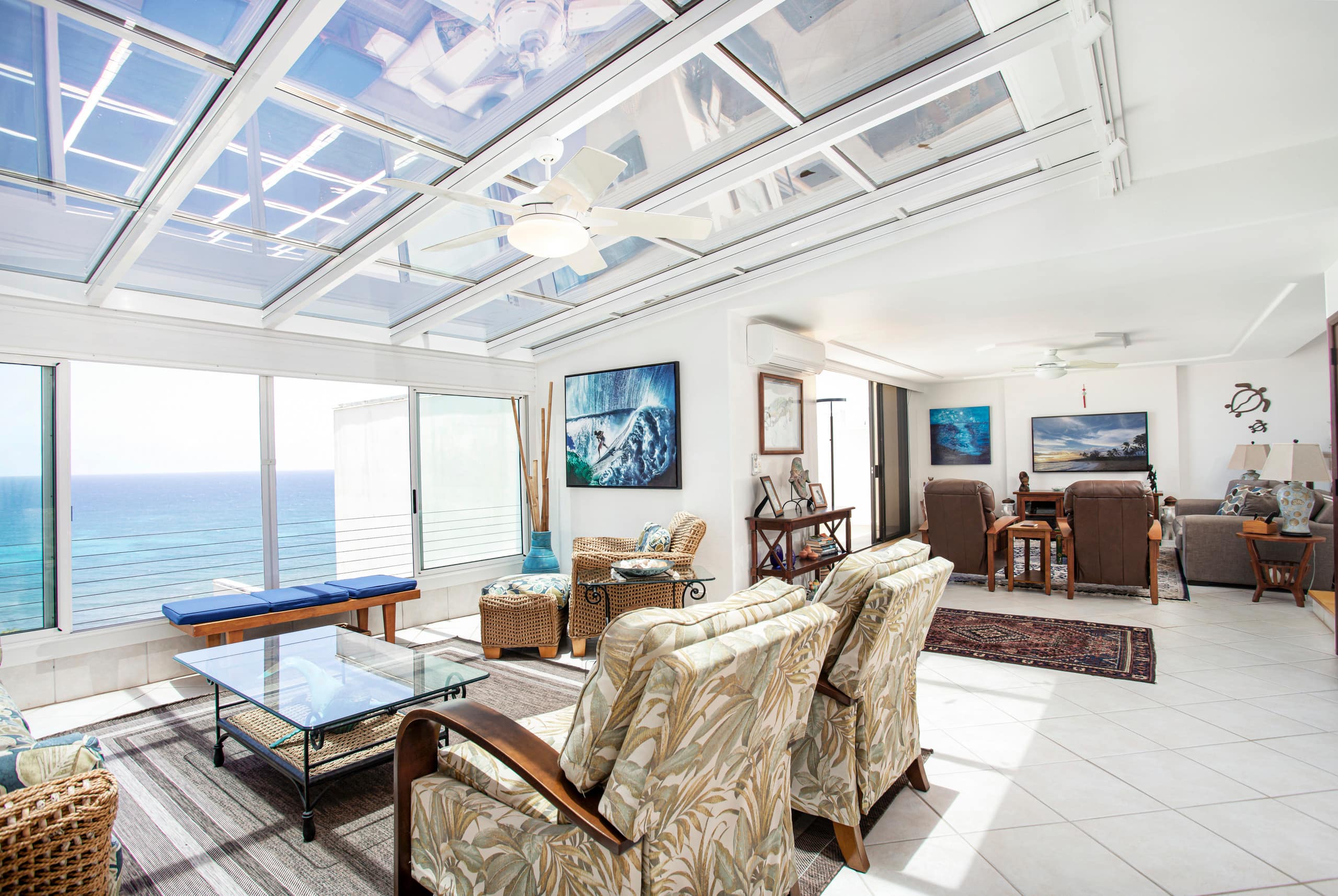 Luxury Oceanfront Condo includes 1 Hotel Amenities - Image 2