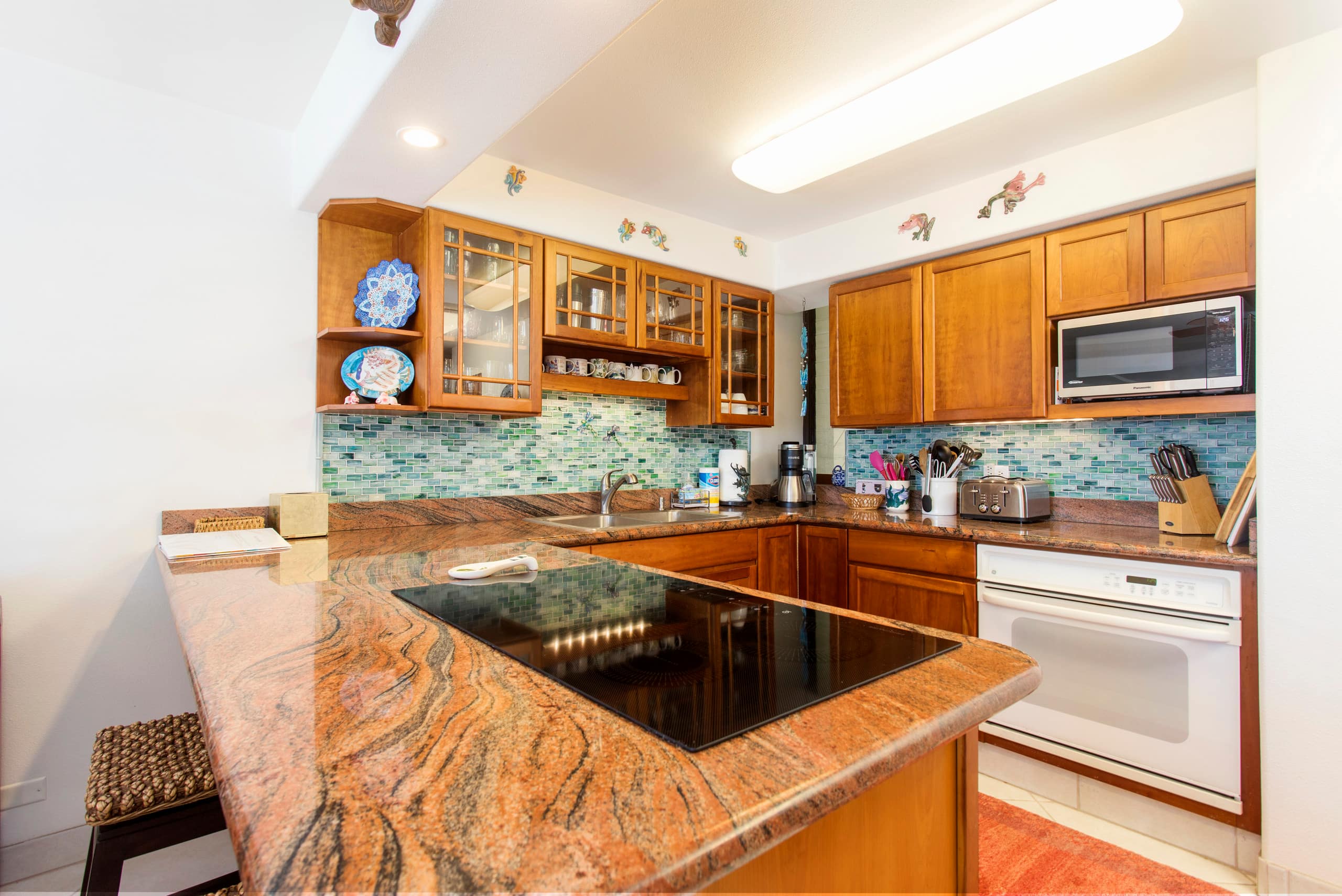 Luxury Oceanfront Condo includes 1 Hotel Amenities - Image 16