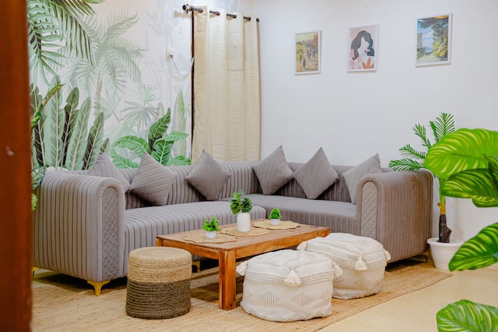 3BHK Bohemian Gem - Chhatarpur