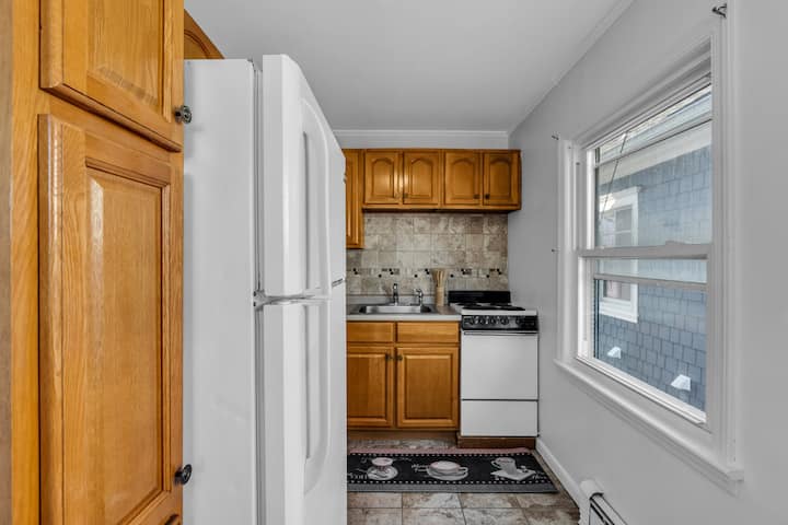 3br-2nd & 3rd Floors - 1 Block To Belmar Beach - Spring Lake, NJ