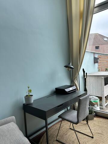 Lightful architectural house gallery image 4