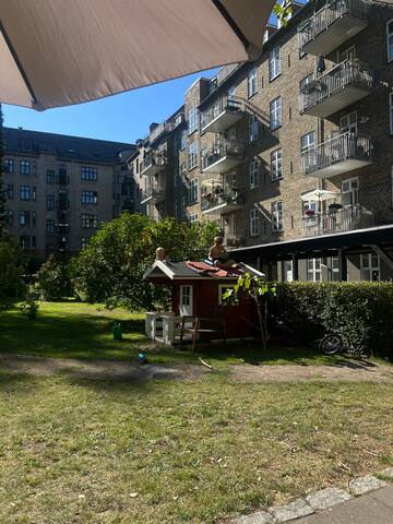 Large Home in Frederiksberg gallery image 5