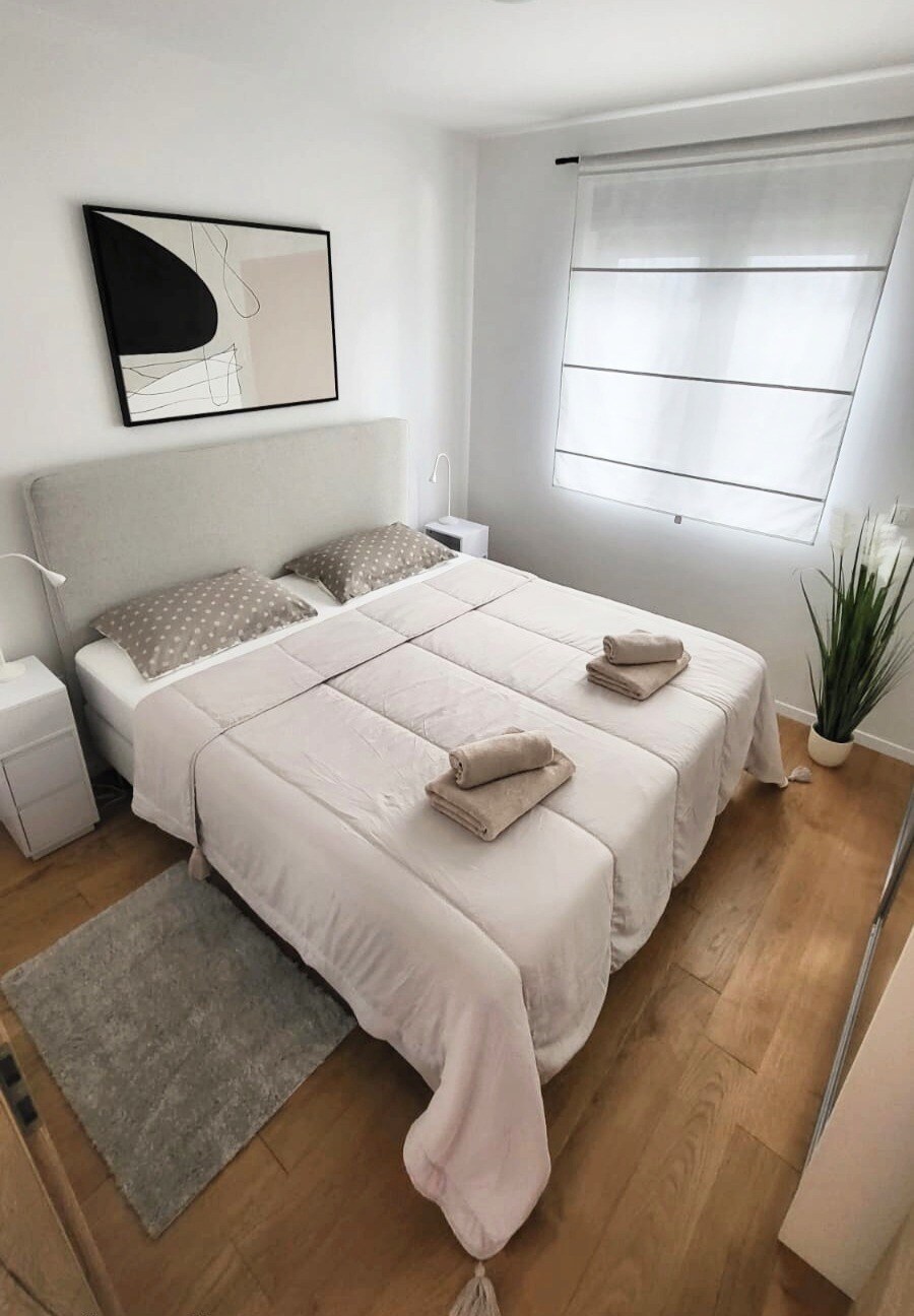 غرفة النوم 2