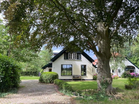 Private farm with garden - De Leemgaard Accommodations