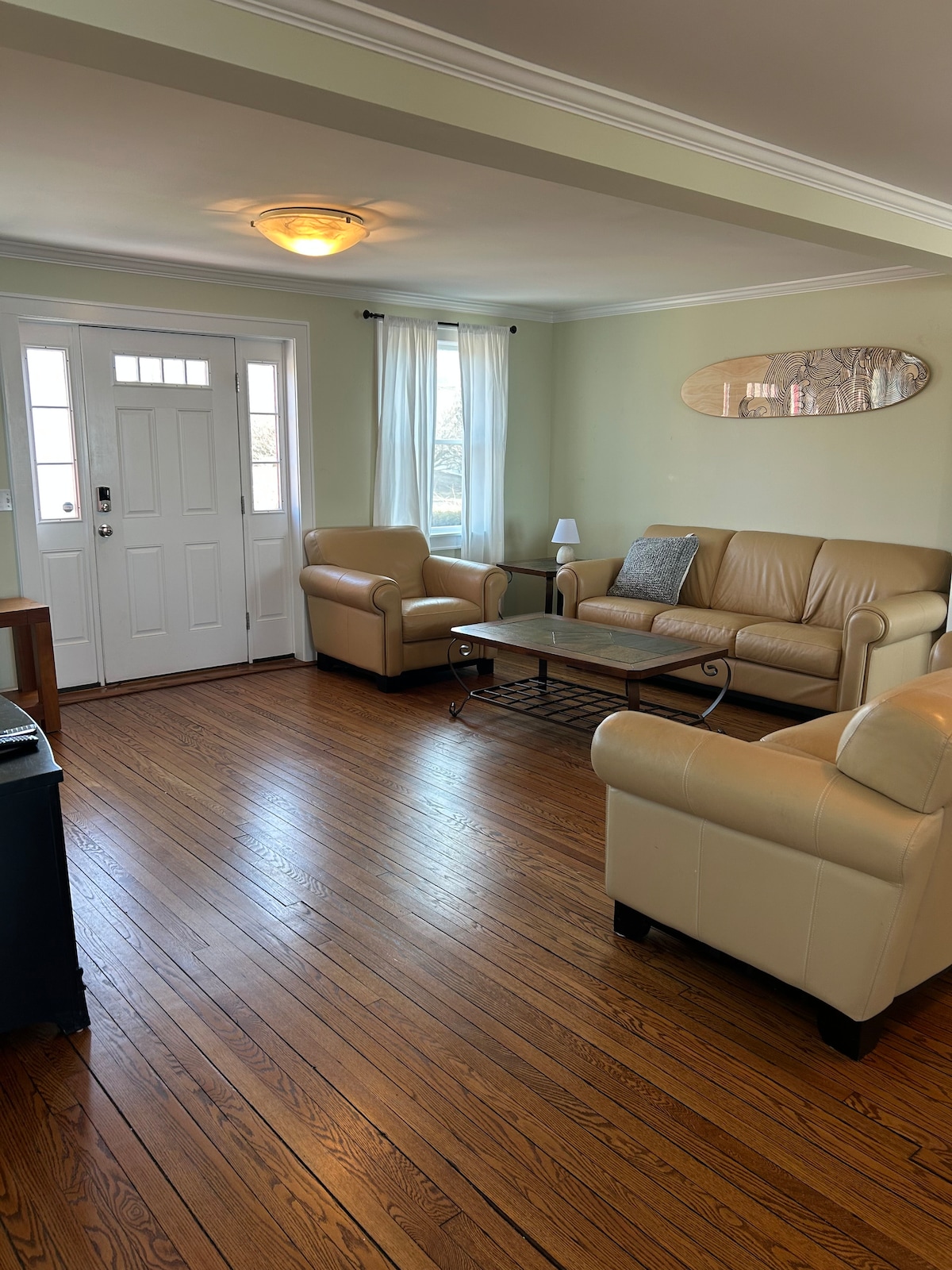 Successful Airbnb property: Beach Front House in Southold