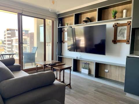 Popular Airbnb listing: Apartment with private parking. in Los ángeles