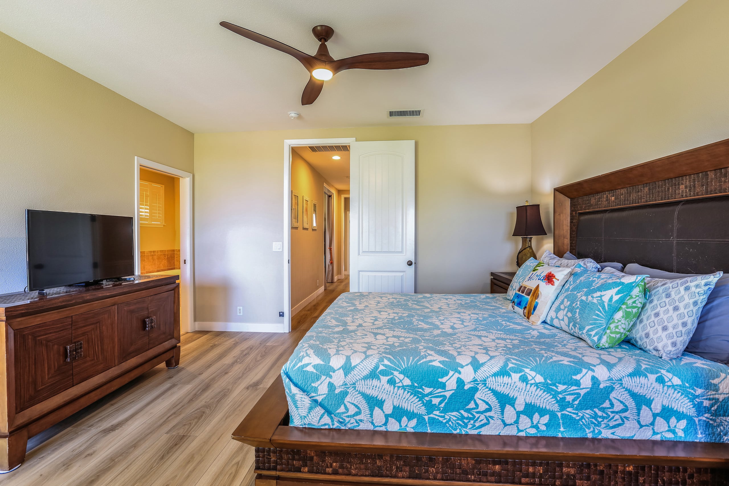 Nihilani 10C - Spacious w/AC - Photo 19