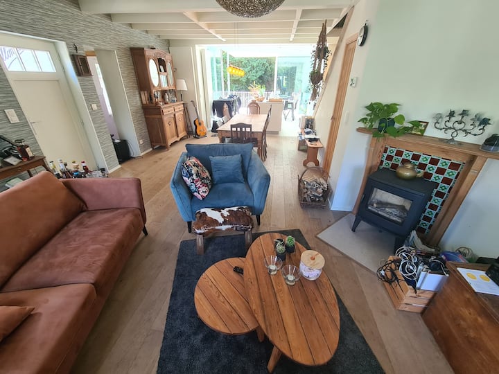 غرفة المعيشة