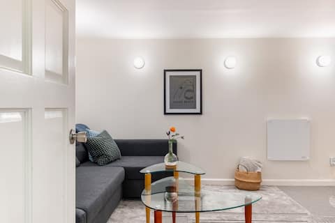Top Airbnb: Outer Richmond Getaway in Outer Richmond