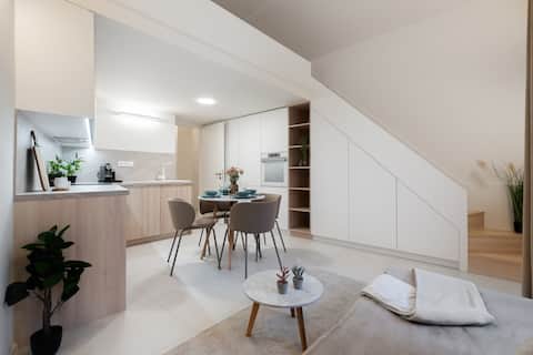 Modern and Bright Apt (Bor42)