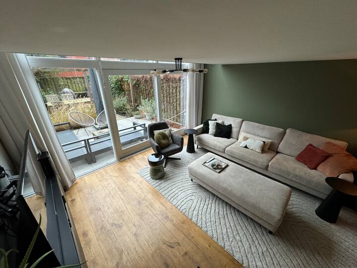 Moderne Woning In Centrum Breda - Breda