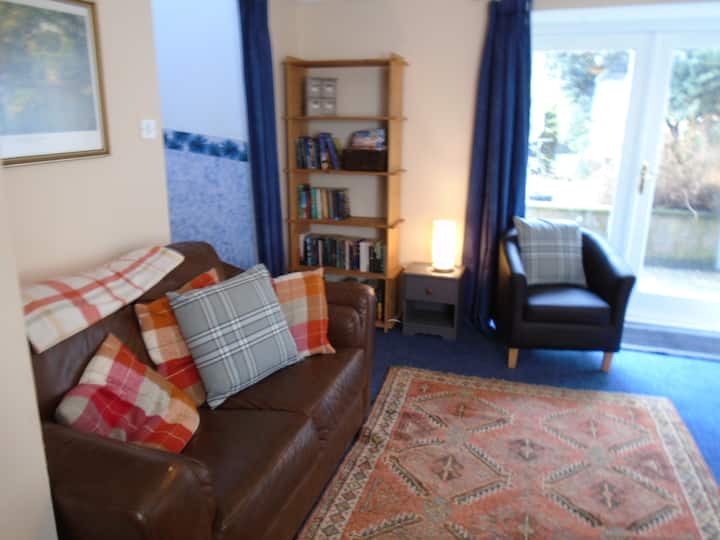 Cosy Cottage In Rural Village Near Sea - East Neuk