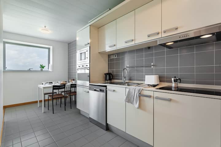 Amazing Fira Apartment - Cornellà de Llobregat