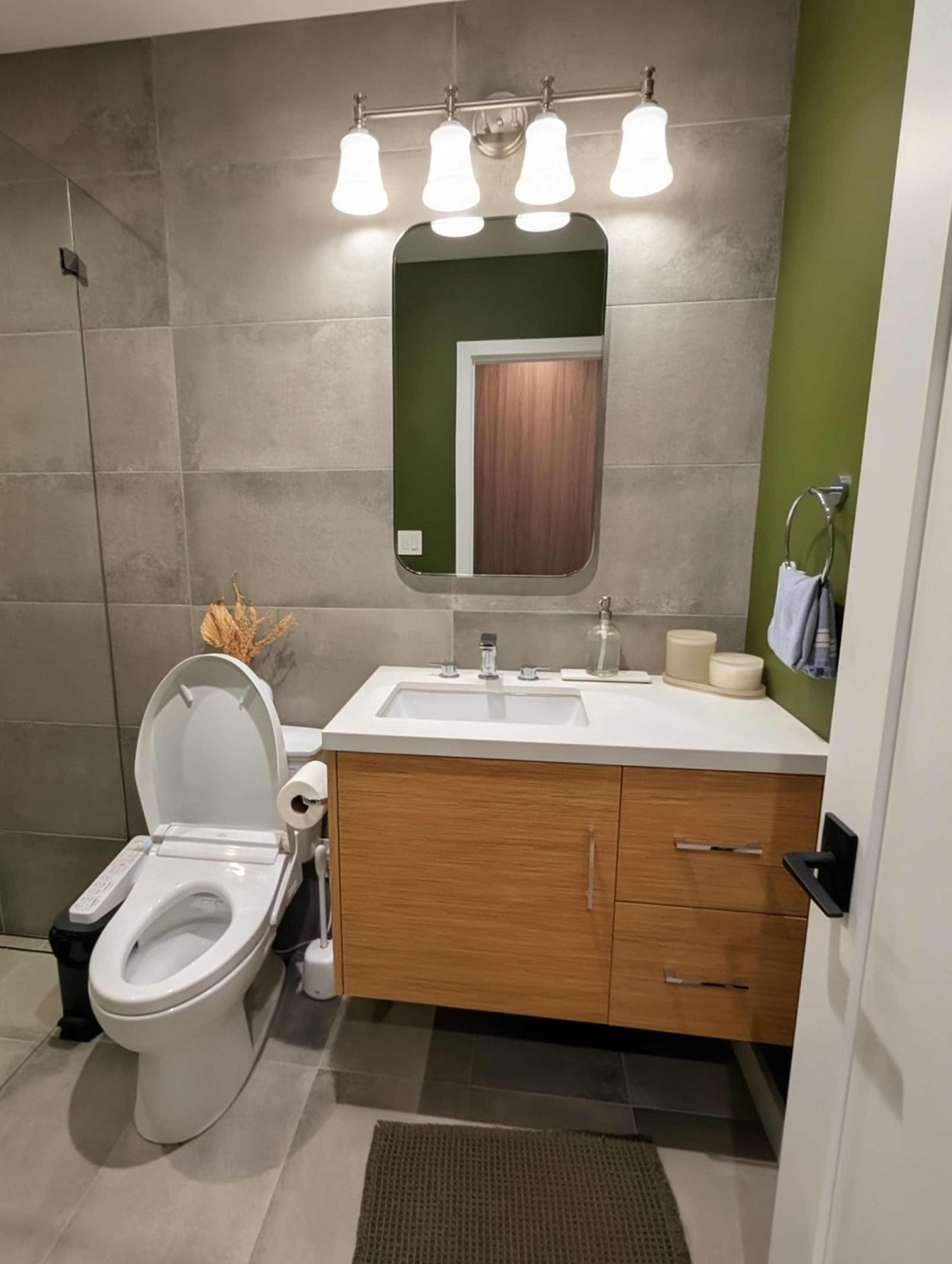 Home in San Francisco · ★5.0 · 1 bedroom · 2 beds · 1 bath - Image 9
