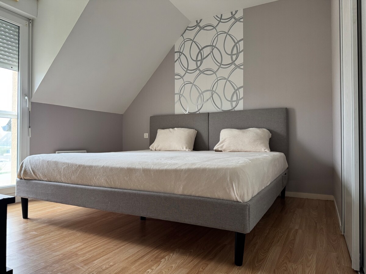 غرفة النوم 2