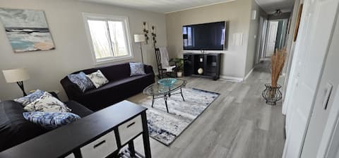 Top Airbnb: Pleasant View Cottage with Beach in Chatham Kent