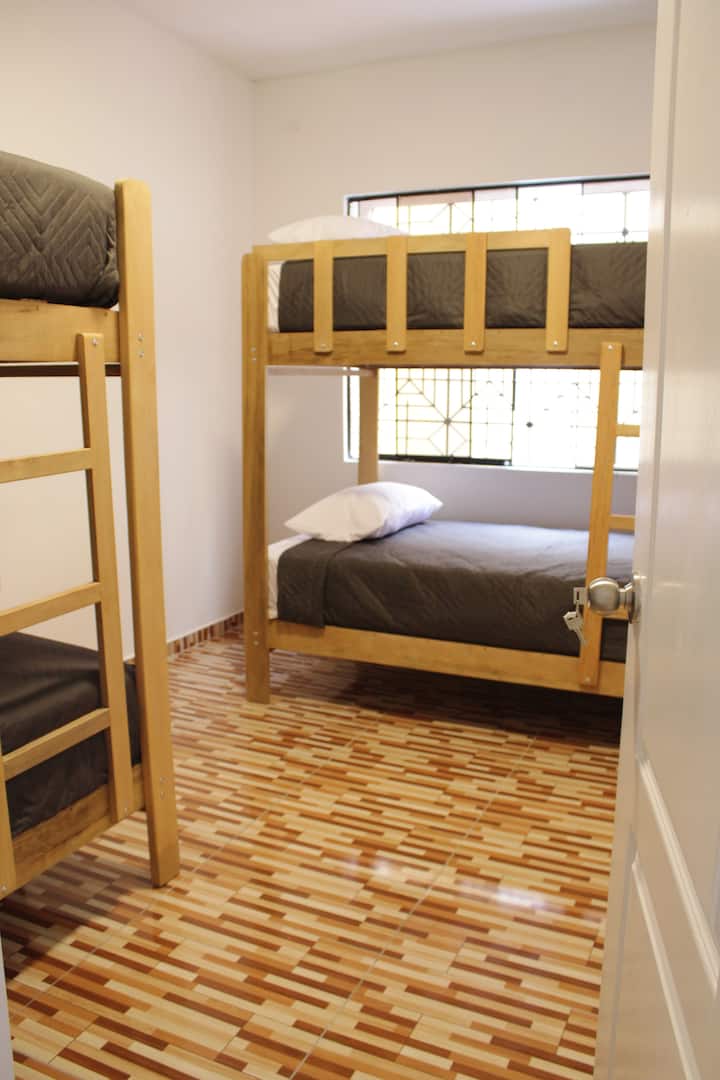 غرفة النوم 2