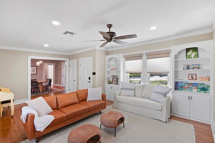 Home Sweet Houma Llc - Houma, LA