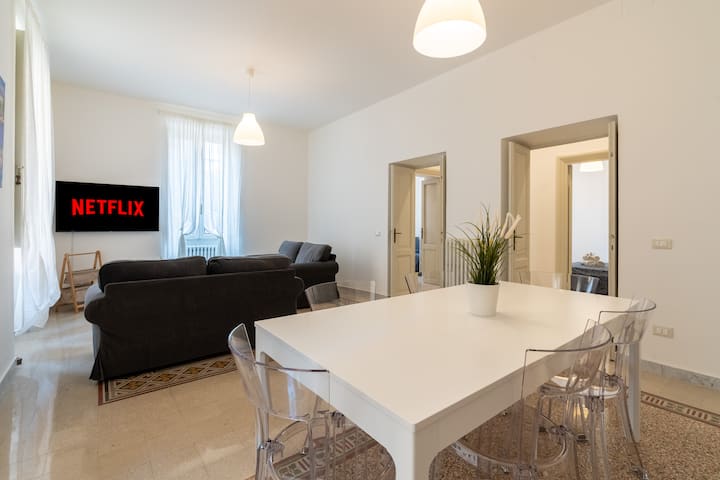 [Trastevere - San Pietro 6 min] Geräumige Wohnung, Bild 1