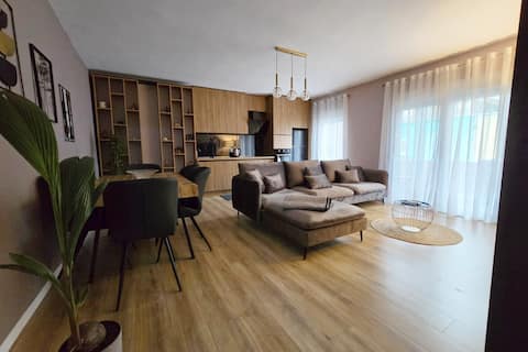 Top performing Airbnb: Charming Escape Tirana in Tiranë