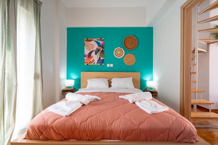 Breezy Maisonette In Zea For 5 - Пирей