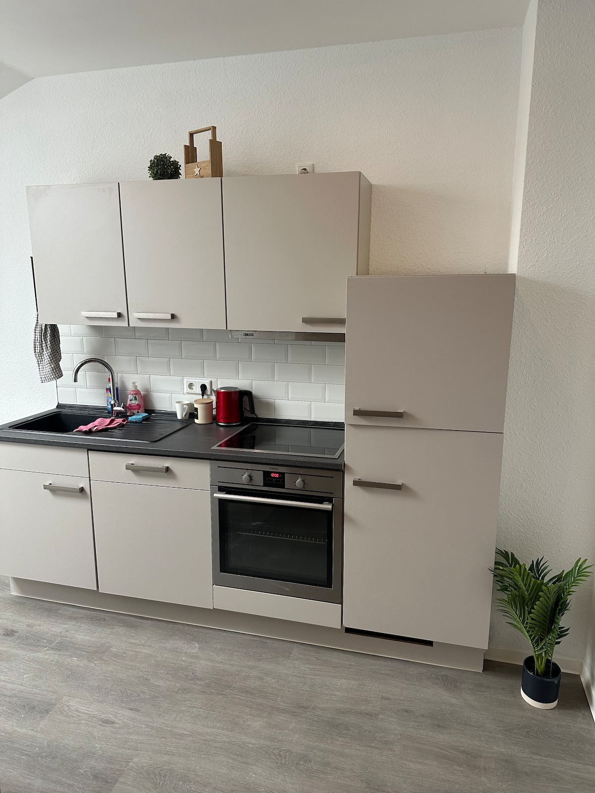 Top Airbnb: Intercity Apartment DGR 8 à Duissern