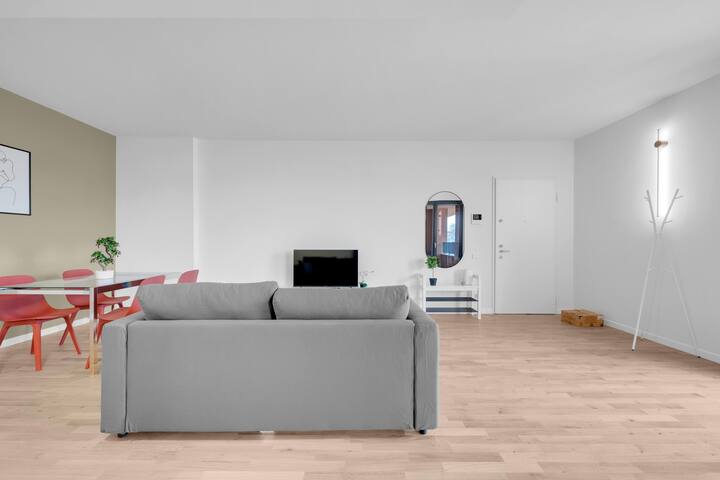 Cefalonia Garden with Terrace & Garage by NDP rent gallery image 5