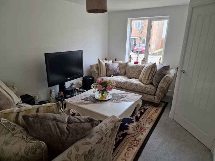 Welling Paddock, Hilltop, Deal. - Deal