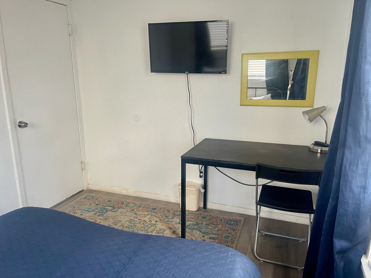 Bolm Apt 20C