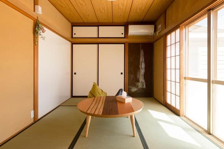 中軽井沢駅徒歩5分/最大13名/１棟貸し切り/テラスbbq/「隻眼の残像」舞台の長野！ - Karuizawa