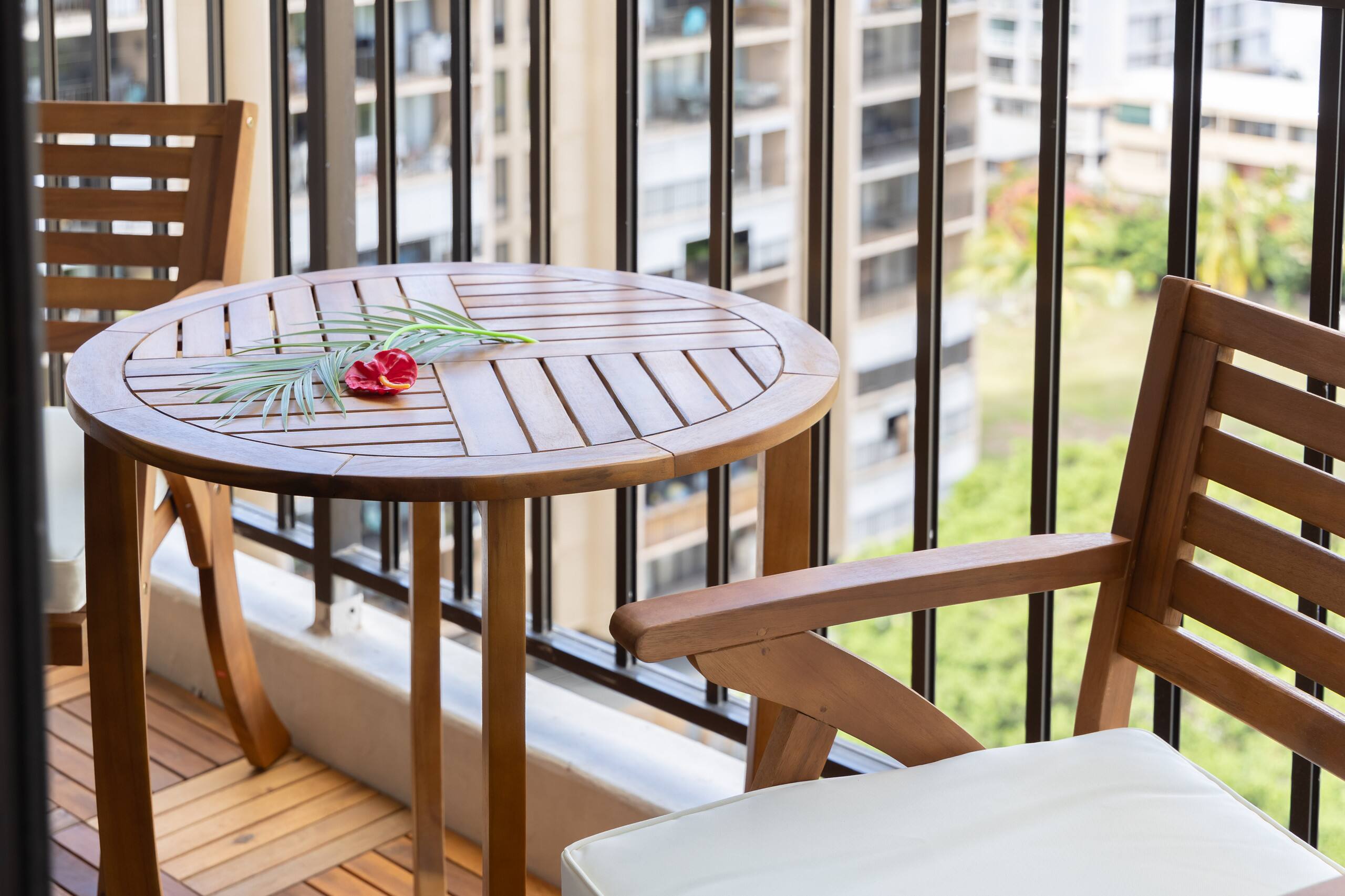 Condo in Honolulu · ★4.77 · 1 bedroom · 3 beds · 1 private bath - Image 47