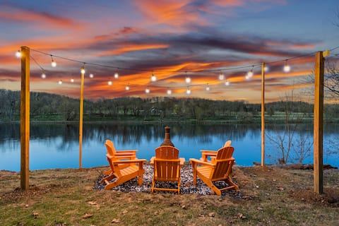 Riverfront: HotTub, Sauna, ColdPlunge, FirePit