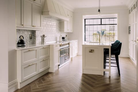 Beautiful Art-Deco Townhouse