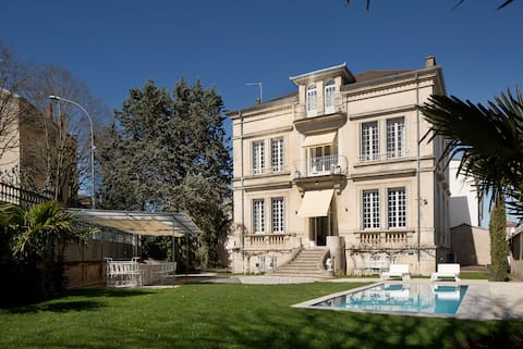Casablanca Villa - Vichy - Paris