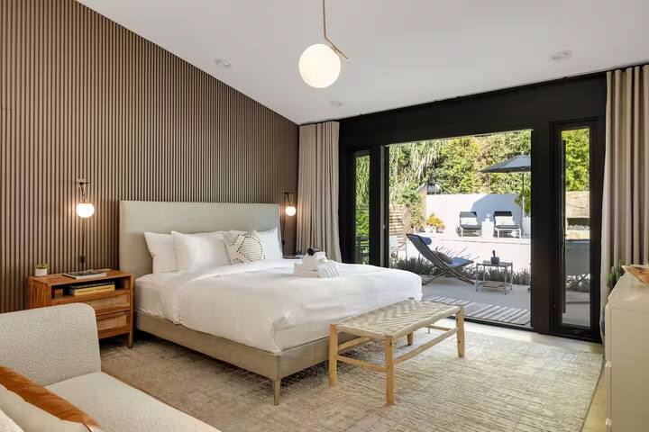 Hollywood Hills Villa by Universal-Pool-Dogs OK