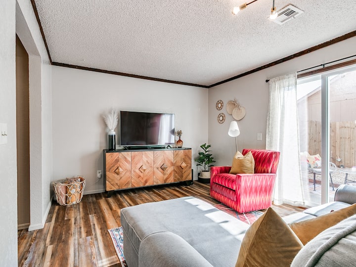 Cute Cozy Condo - Lake Overholser, OK