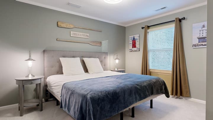 Спалня 5 - суперголямо двойно легло (2 - ри етаж)