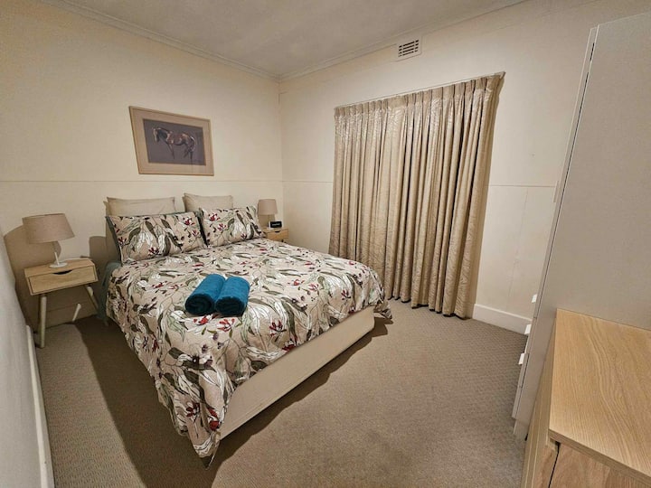 საძინებელი 2